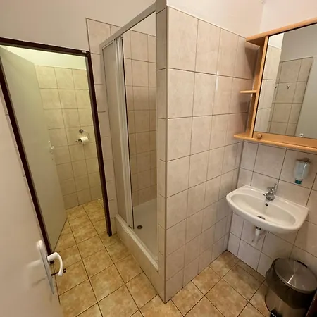 D8 Aparthotel 3*