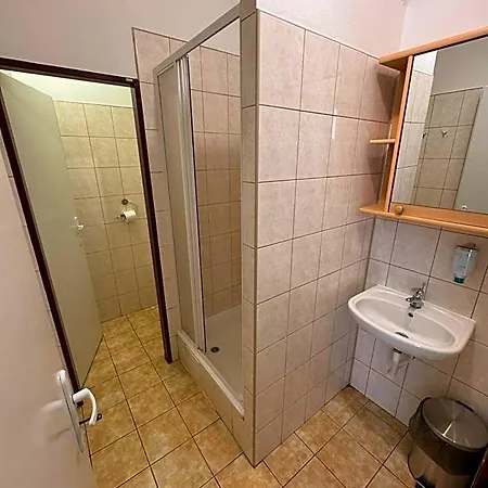 Aparthotel D8