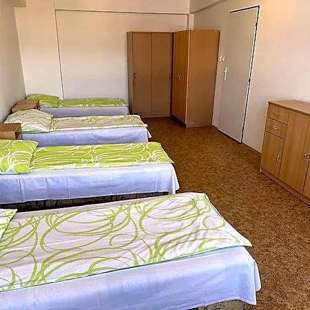 Aparthotel D8